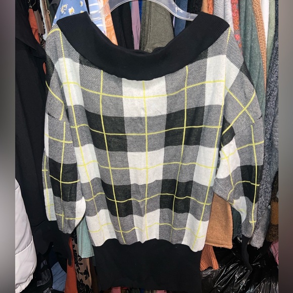 Express Sweaters - NWT Express knit sweater